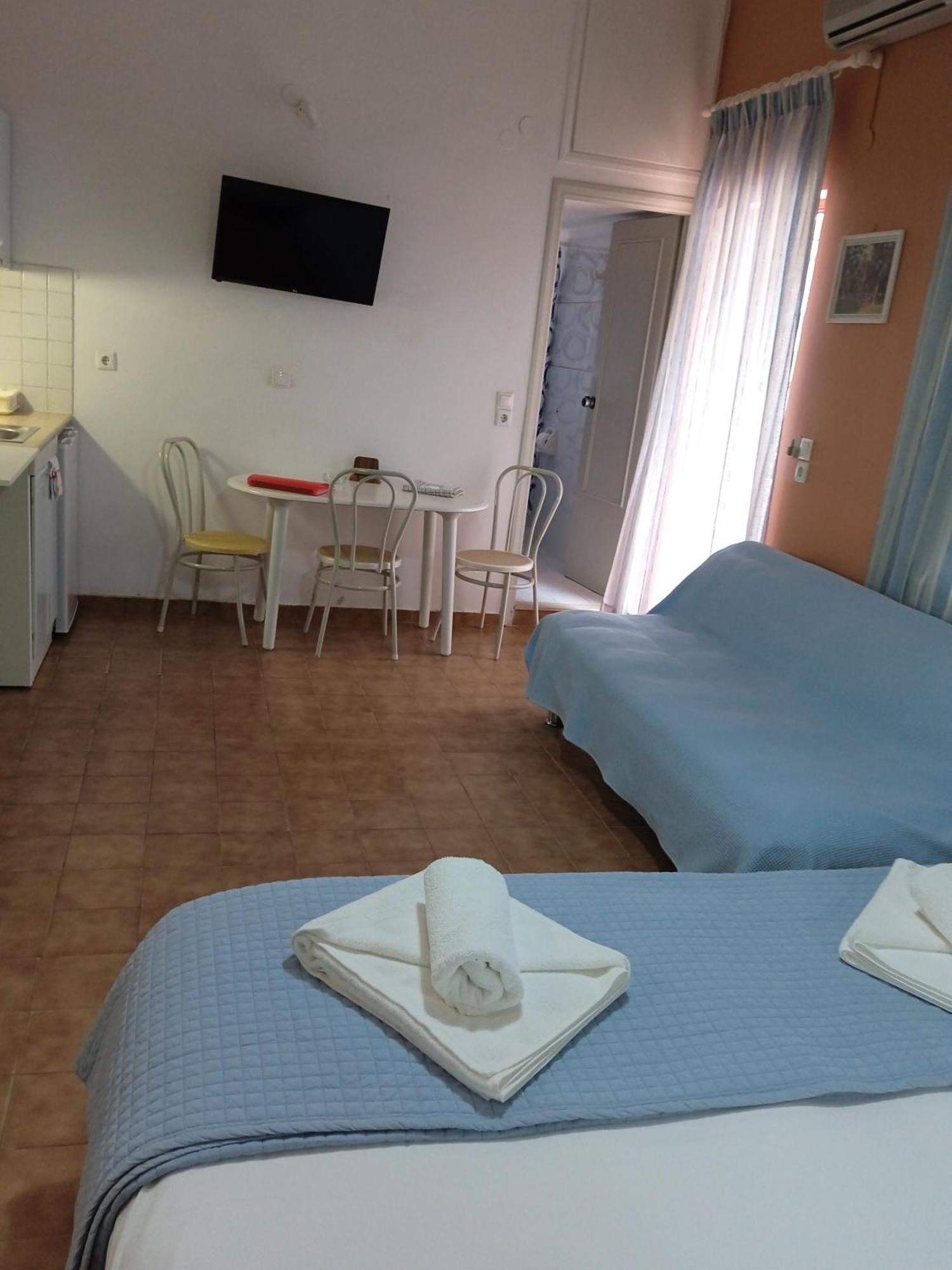 Ilona Apartments Chania Kato Daratso Kamer foto